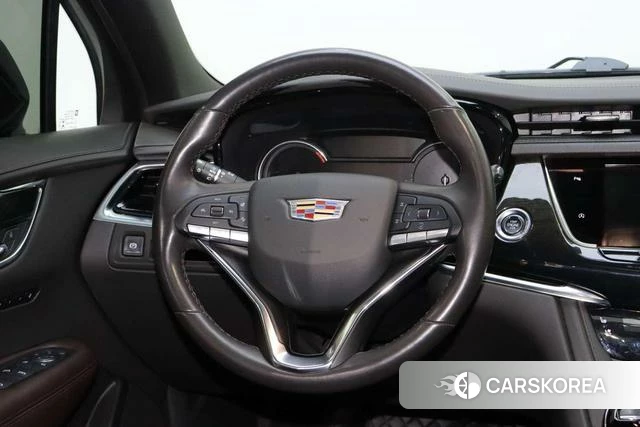 Cadillac XT6 id 3908836 из Китая 19