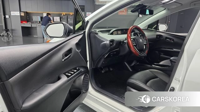 Toyota Prius 4th Generation id 4726541 из Кореи 29