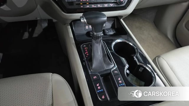 Kia The New Carnival id 4620361 из Кореи 33