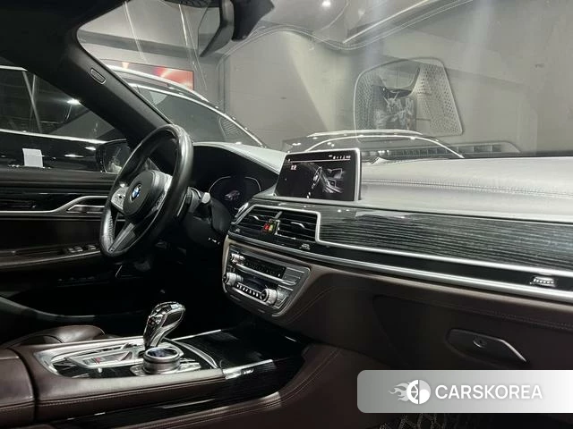 BMW 7 series id 3857691 из Китая 9