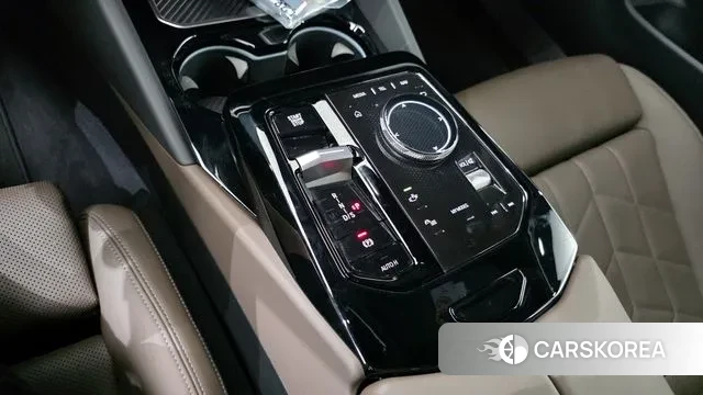 BMW 5 Series (G60) id 2910061 из Кореи 19