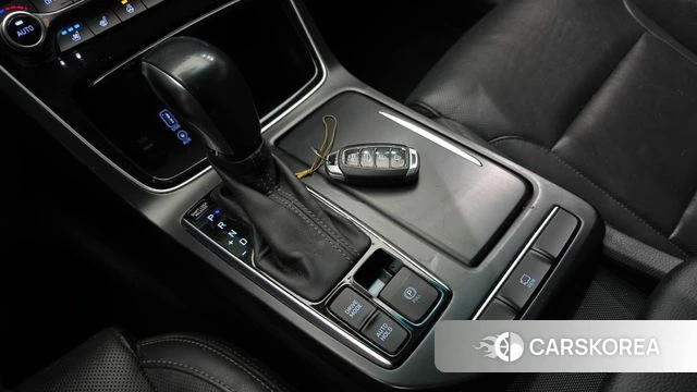 Hyundai Grandeur IG id 4363031 из Кореи 32