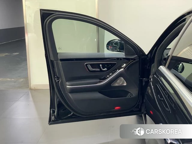 Mercedes-Benz S-class id 4290411 из Китая 24
