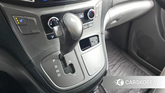 Hyundai The New Grand Starex id 4356844 из Кореи 19