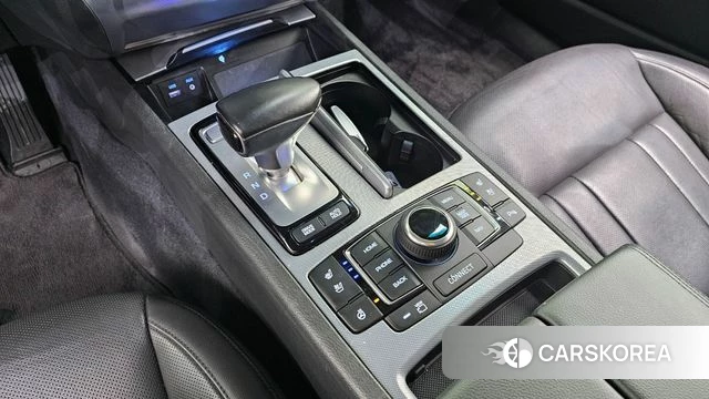 Genesis G80 id 3873943 из Кореи 19