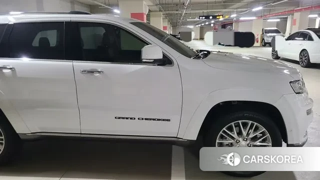 Jeep Grand Cherokee id 3270427 из Кореи 15