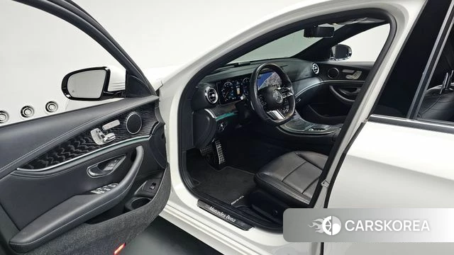 Mercedes-Benz E-Class W213 id 4702715 из Кореи 33