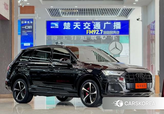 Audi Q7 id 3919240 из Китая 19