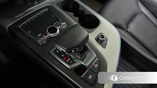 Audi Q7 (4M) id 3893647 из Кореи 19