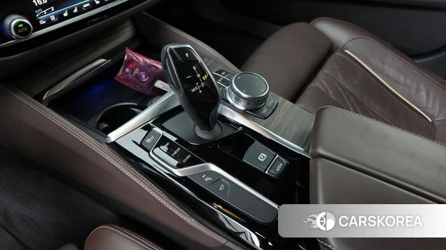 BMW 5 Series (G30) id 4895607 из Кореи 34