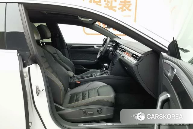 Volkswagen CC id 4290748 из Китая 23