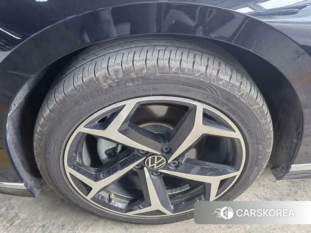 Volkswagen Magotan id 4353327 из Китая 14