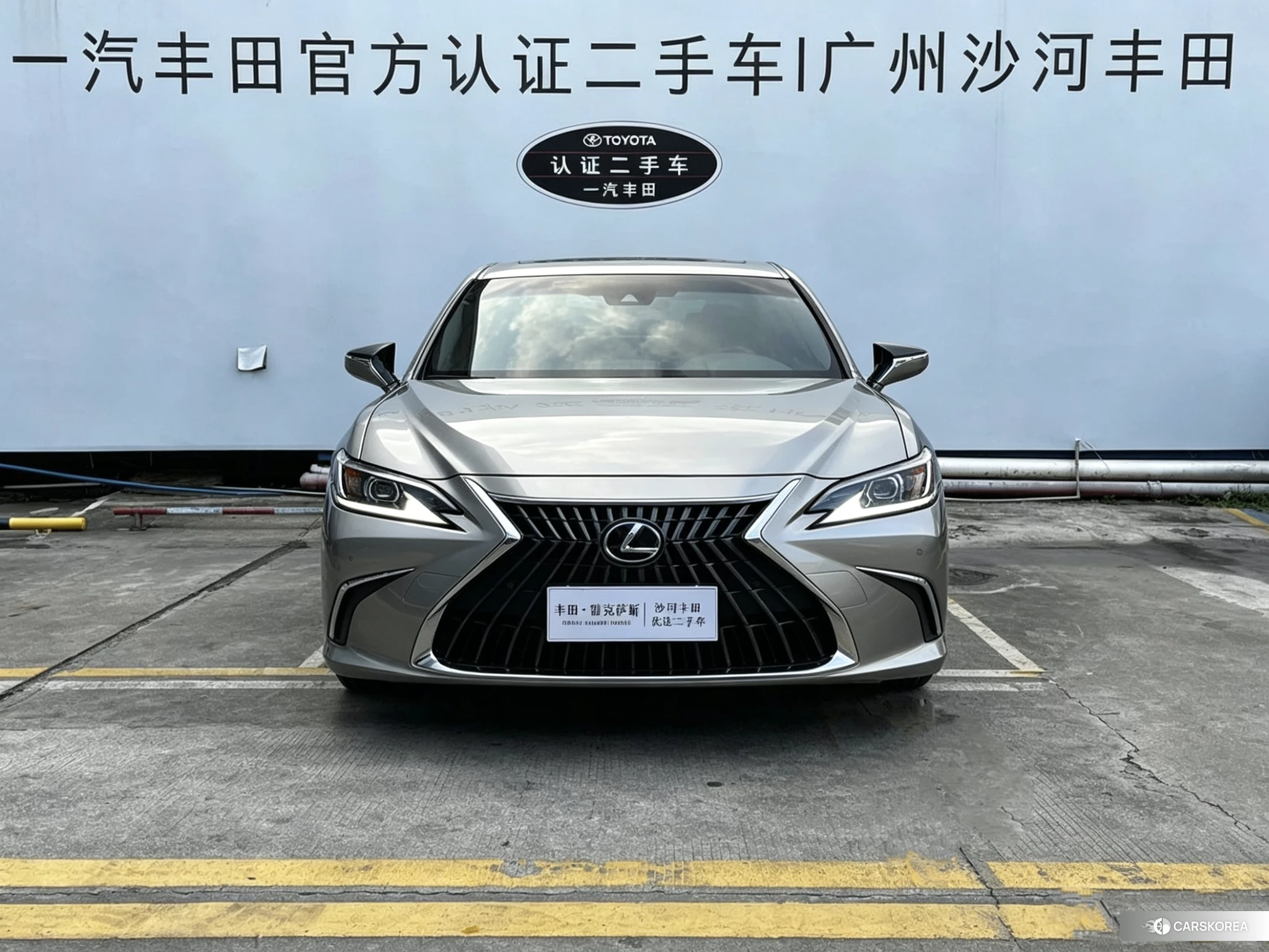 Lexus ES id 4515207 из Китая 29