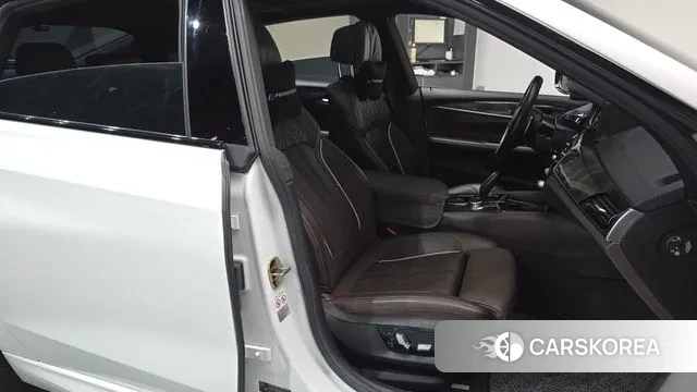 BMW 6 Series GT (G32) id 2961870 из Кореи 19