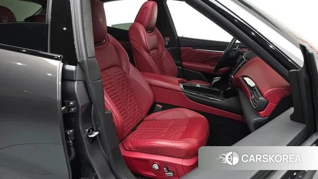 Maserati Levante id 3469669 из Кореи 19
