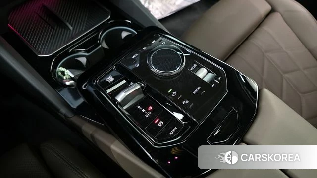 BMW 5 Series (G60) id 4360233 из Кореи 31