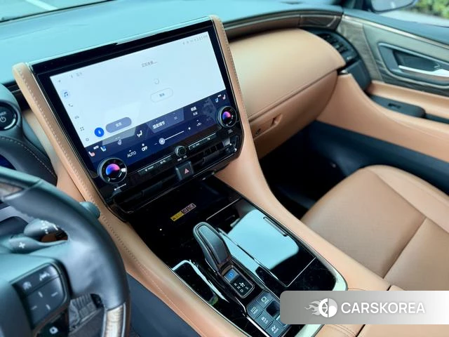 Toyota Elfa id 4275922 из Китая 24