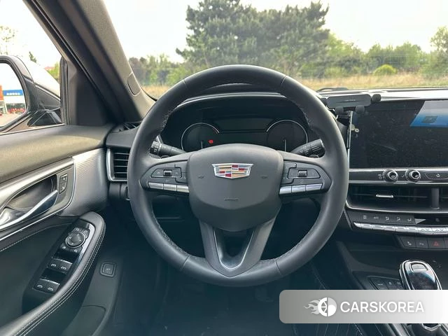 Cadillac CT5 id 4208873 из Китая 25