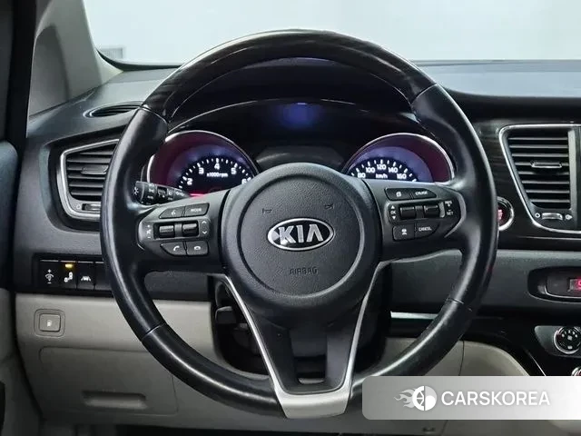 Kia The New Carnival id 3694962 из Кореи 19