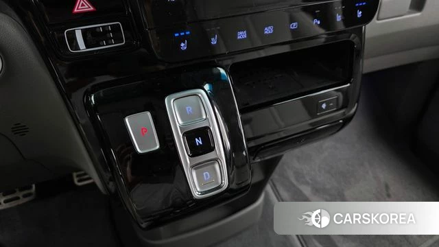 Hyundai Staria id 4549306 из Кореи 19