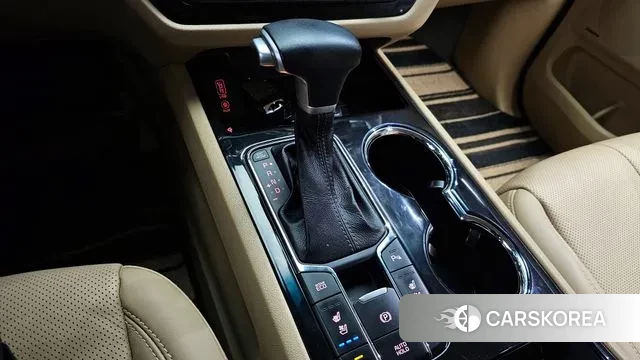 Kia The New Carnival id 3444688 из Кореи 19