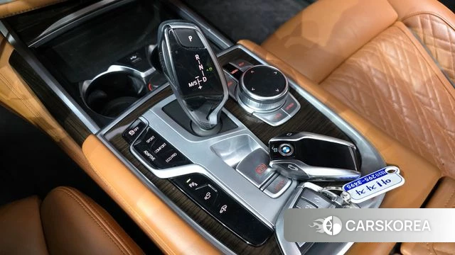 BMW 7 Series (G11) id 4855826 из Кореи 19