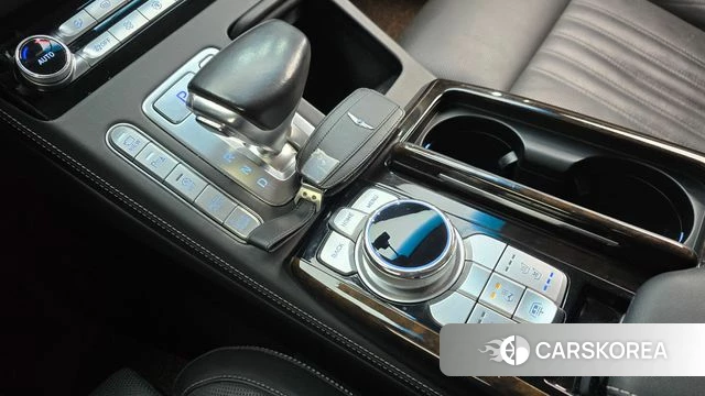 Genesis G90 id 4713111 из Кореи 19