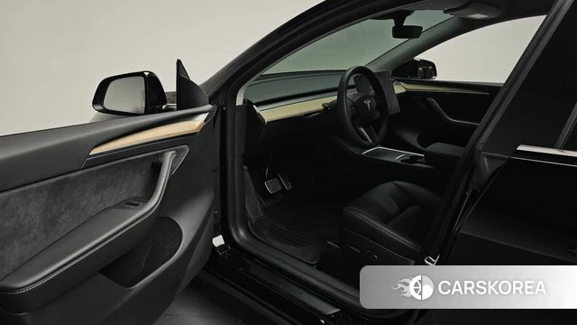 Tesla Model Y id 4505970 из Кореи 30