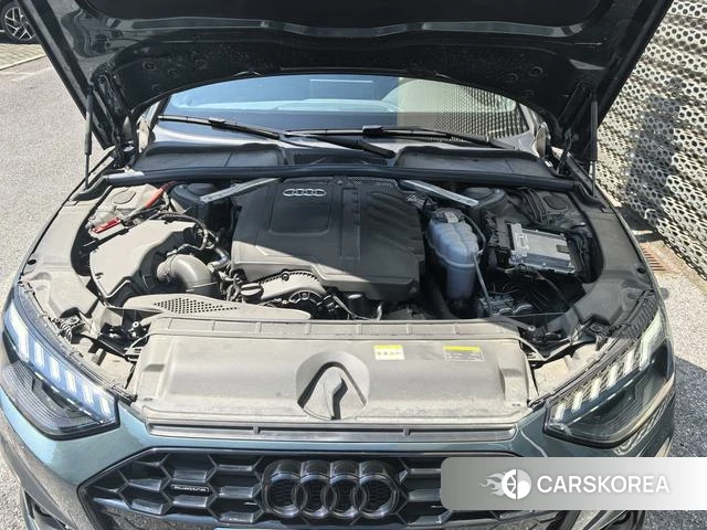 Audi A4L id 4211283 из Китая 9