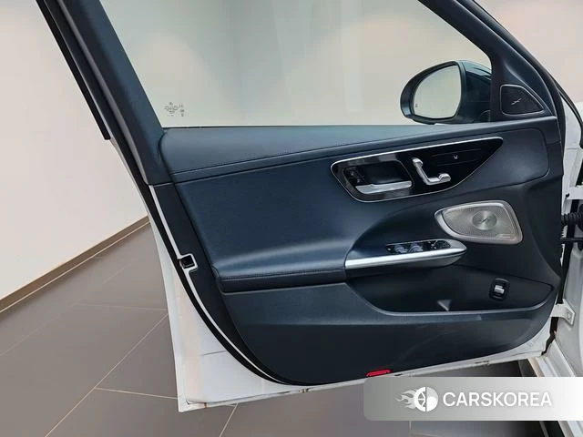 Mercedes-Benz Class C id 4300316 из Китая 18