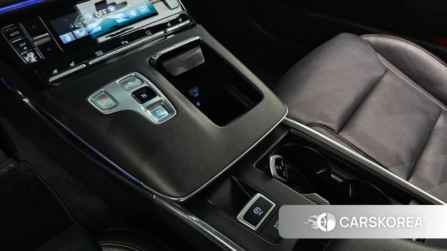 Hyundai The New Grandeur IG id 4376228 из Кореи 30
