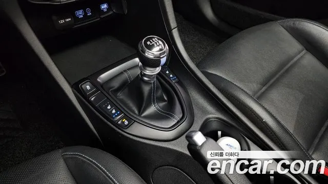 Hyundai Veloster (JS) id 2732853 из Кореи 19