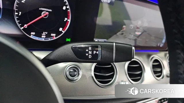 Mercedes-Benz E-Class W213 id 2976971 из Кореи 19