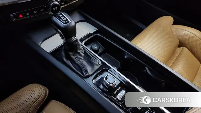 Volvo XC60 second Generation id 2981425 из Кореи 19