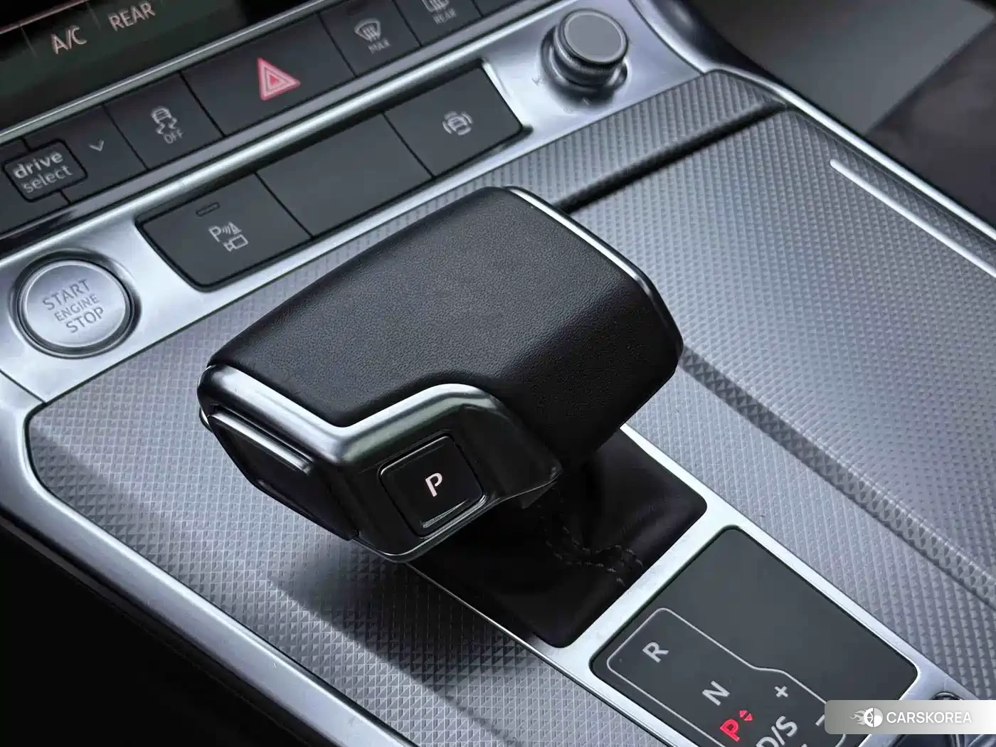 Audi A6L id 4548329 из Китая 16