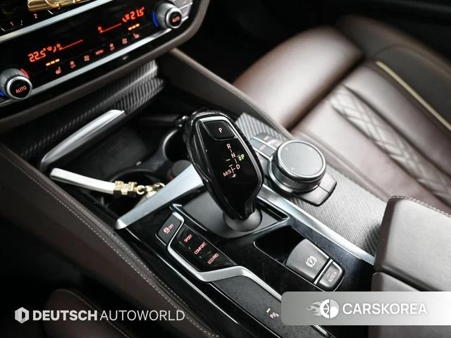 BMW 5 Series (G30) id 3813632 из Кореи 19