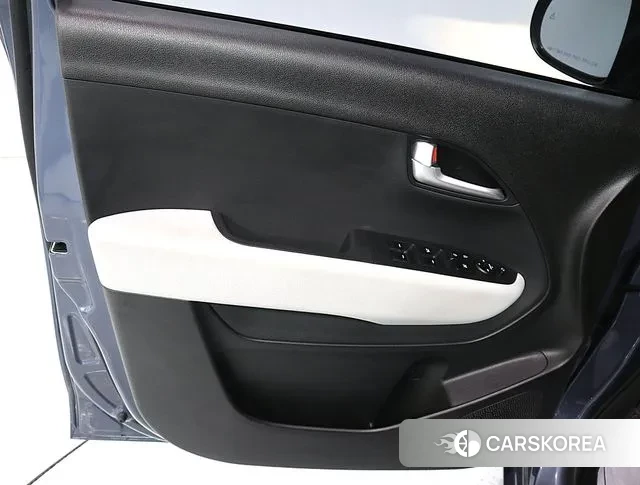 Kia The New Kia Ray EV id 3745148 из Кореи 19