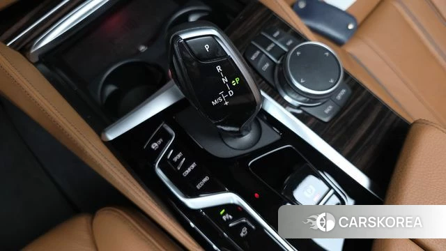 BMW 5 Series (G30) id 4632104 из Кореи 32