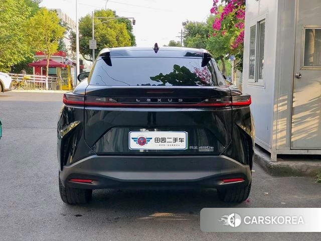 Lexus RZ id 4300146 из Китая 10