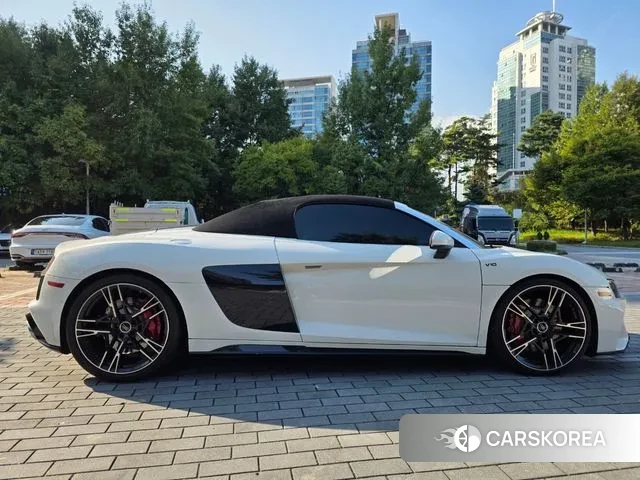 Audi R8 (4S) id 3264214 из Кореи 17