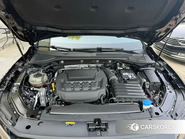 Volkswagen Passat id 4265773 из Китая 9
