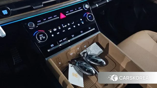 Hyundai Santa Fe (MX5) id 3365405 из Кореи 19