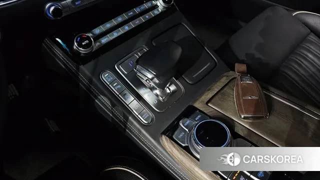 Genesis G90 id 3567970 из Кореи 19