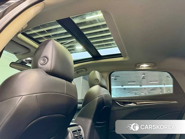 Buick Lacrosse id 3804909 из Китая 29