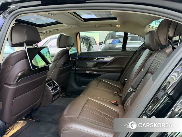 BMW 7 series id 4207403 из Китая 11