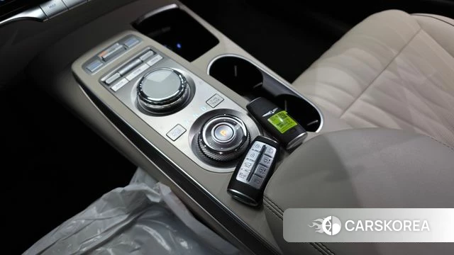 Genesis GV70 id 3903727 из Кореи 19