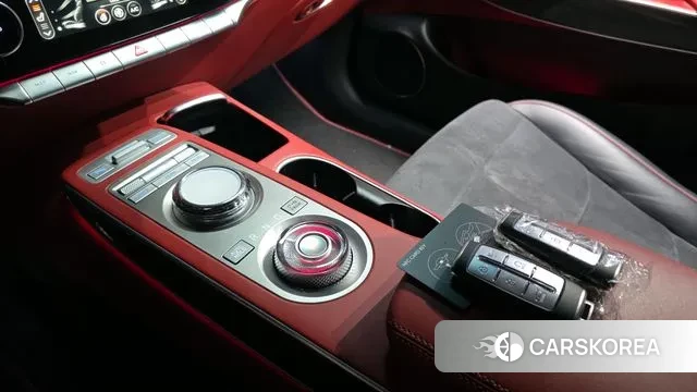 Genesis GV70 id 3432788 из Кореи 19