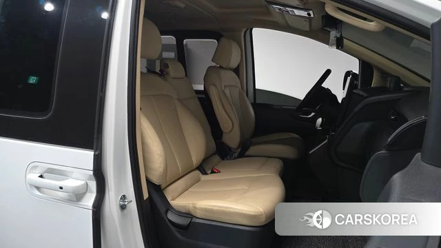 Hyundai Staria id 3831701 из Кореи 19