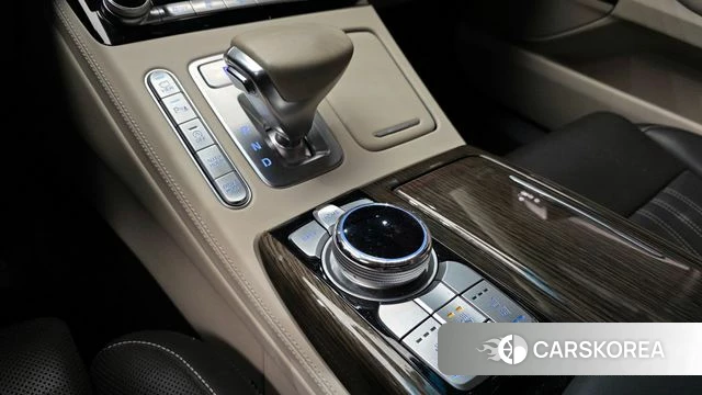 Genesis G90 id 3813880 из Кореи 19