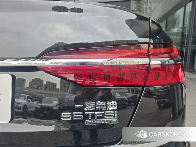 Audi A6L id 4333660 из Китая 14